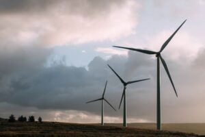 budowa elektrowni wiatrowej krok po kroku